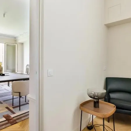 Belle Propriete Coeur De Par Pascal Nob Designe Appartement Paris
