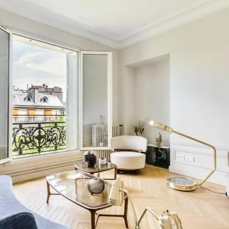 Belle Propriete Coeur De Par Pascal Nob Designe Appartement