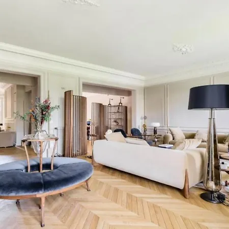 Belle Propriete Coeur De Par Pascal Nob Designe Paris