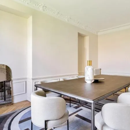 Belle Propriete Coeur De Par Pascal Nob Designe Appartement